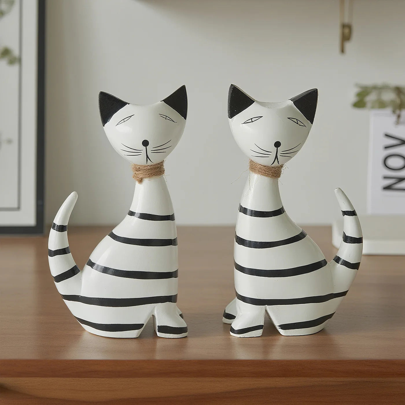 Casal Gatos Listrados Madeira NOXHome