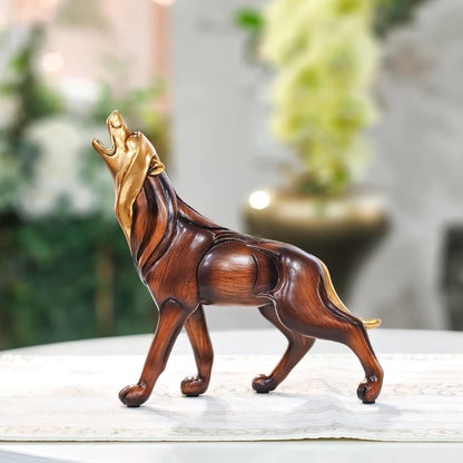 Escultura Lobo Uivando Resina Madeira NOXHome