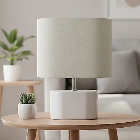 Abajur de Cerâmica Oval 28,5 cm com Cúpula de Tecido — detalhe 3